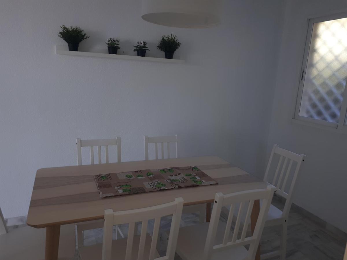 Apartment In Costa Del Sol With Large Terrace For 9 People Ринкон-де-ла-Викториа Экстерьер фото