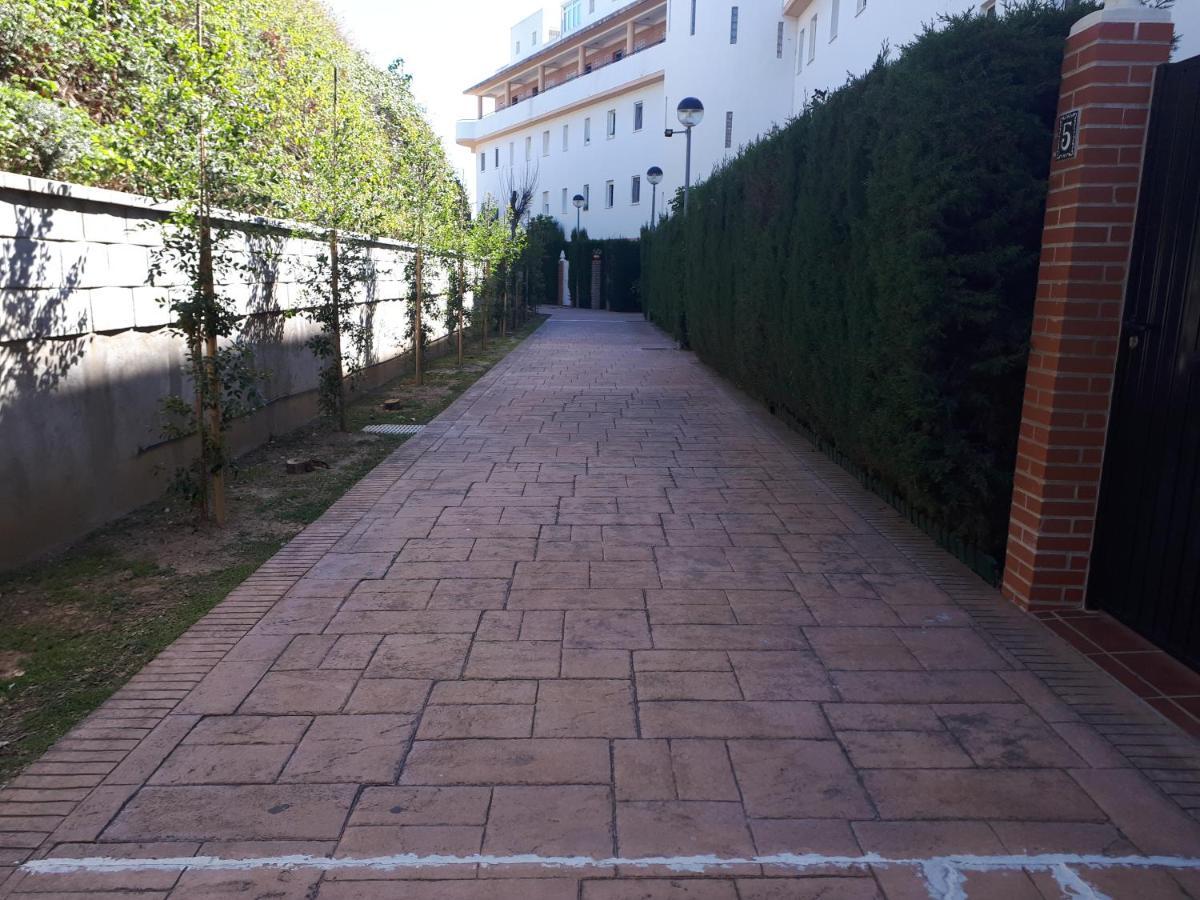 Apartment In Costa Del Sol With Large Terrace For 9 People Ринкон-де-ла-Викториа Экстерьер фото